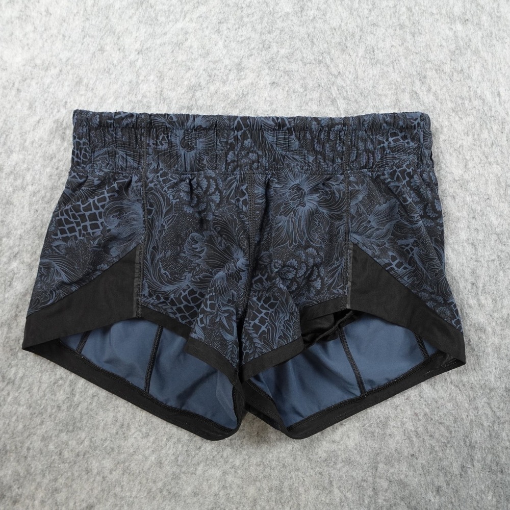 Lululemon Shorts Women 4 Blue Black Floral Miles Ahead 2.5" Athletic Running